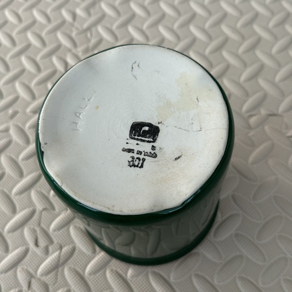 Hall Pottery Utensil Holder - Picture 3 of 4